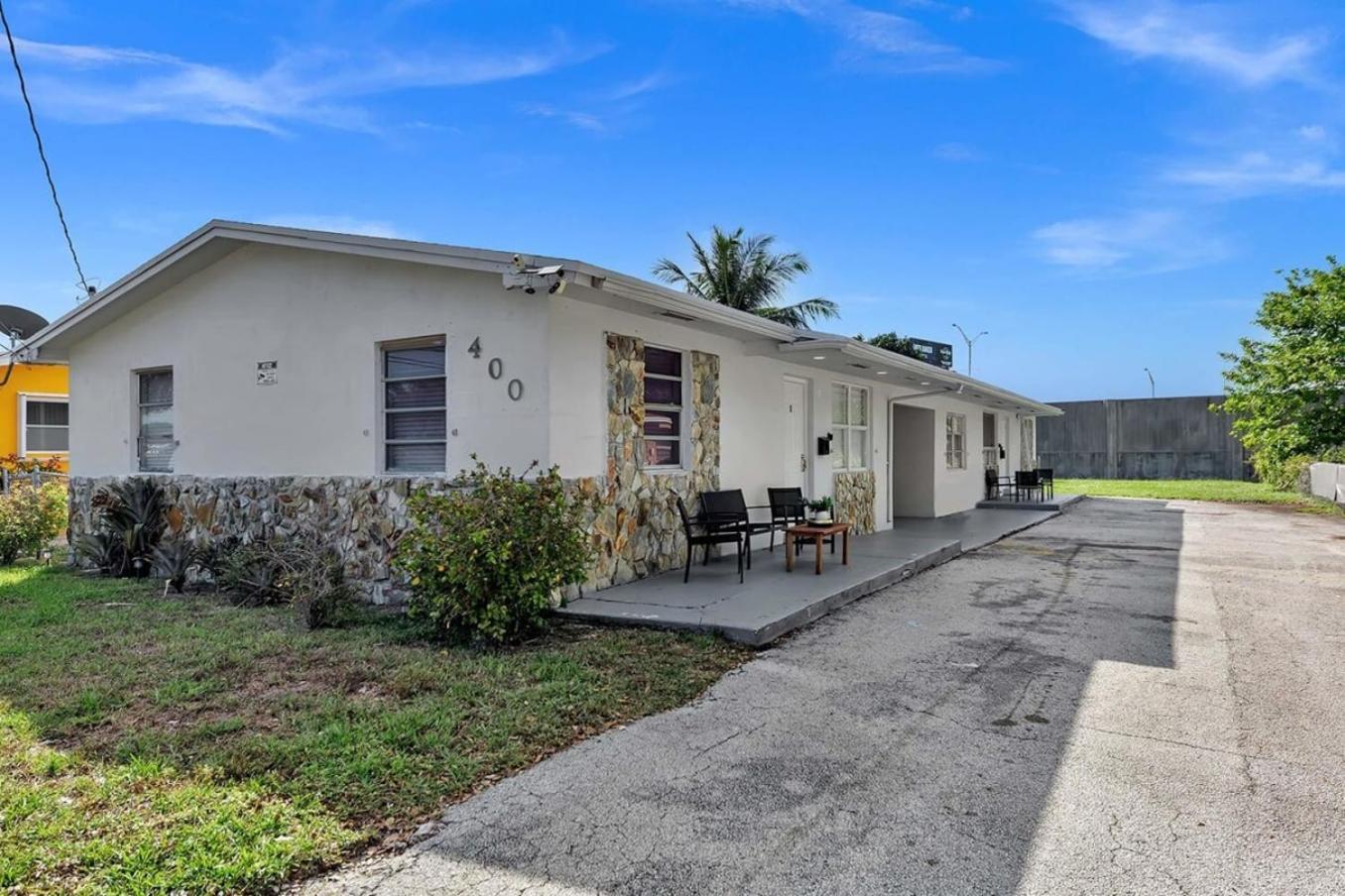 2 Bdrm Modern House Mins From Beach & Casino Hb1 Hallandale Beach Ngoại thất bức ảnh
